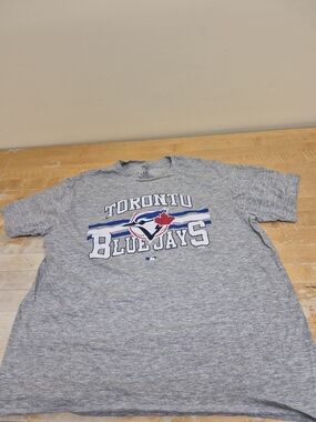 Genuine Merchandise Toronto Blue Jays Gray Graphic Tee